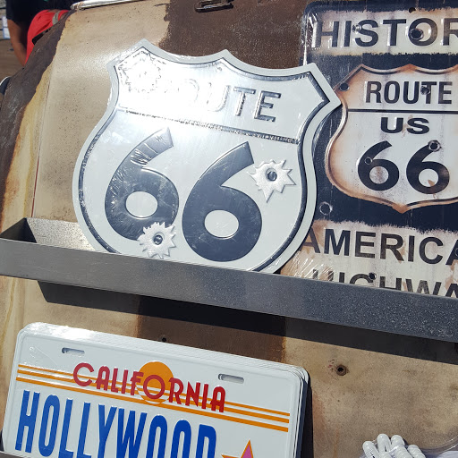 Chris Sullivan Photo 6