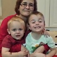 Debbie Richards Photo 7