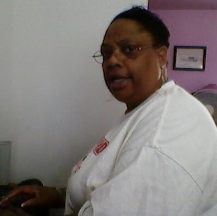 Joyce Moss Photo 30