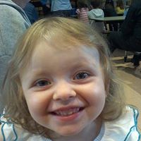 Stephanie Parson Photo 7