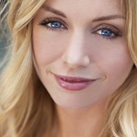 Elisabeth Kennedy Photo 6