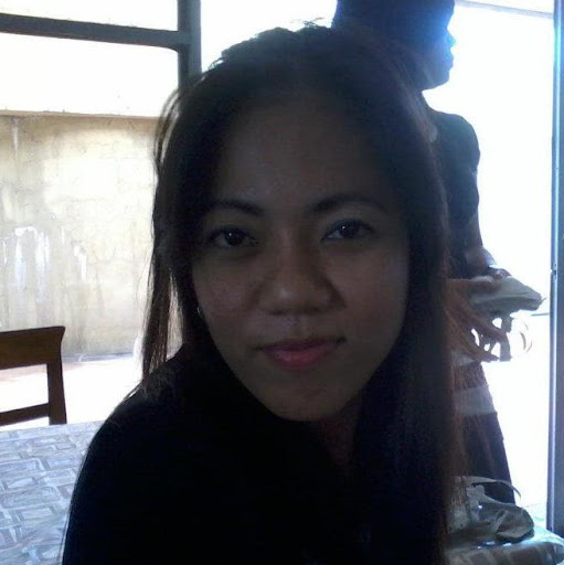 Geraldine Reyes Photo 11