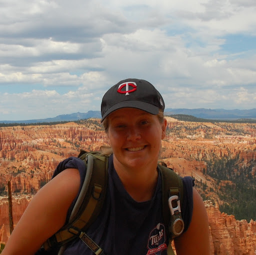 Kristine Olson Photo 16