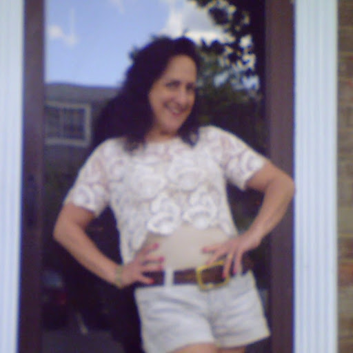 Sandra Schultz Photo 15