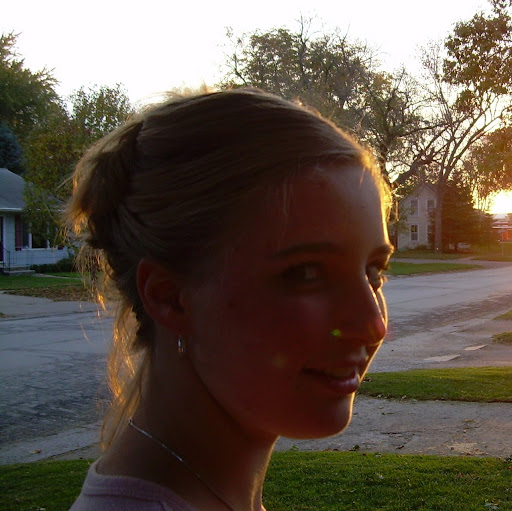 Kate Padilla Photo 19