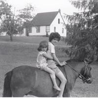 Helen Perry Photo 19