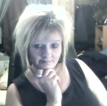 Michelle Dalton Photo 32