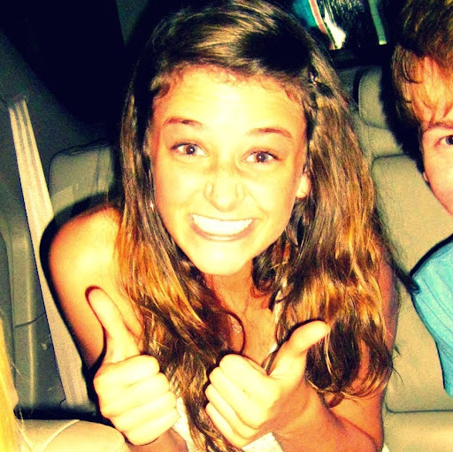 Olivia Ward Photo 21