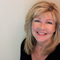 Deborah Peck Photo 18