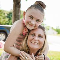 Traci Carlson Photo 28