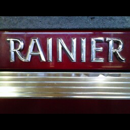 Stephen Rainier Photo 12