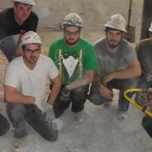 Donald Richards Photo 29 Donald Richards Photo 29