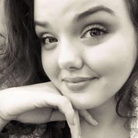 Anna Perkins Photo 7