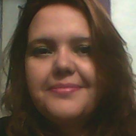 Elizabeth Vieira Photo 10