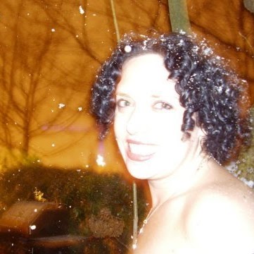 Alexis Walker Photo 15