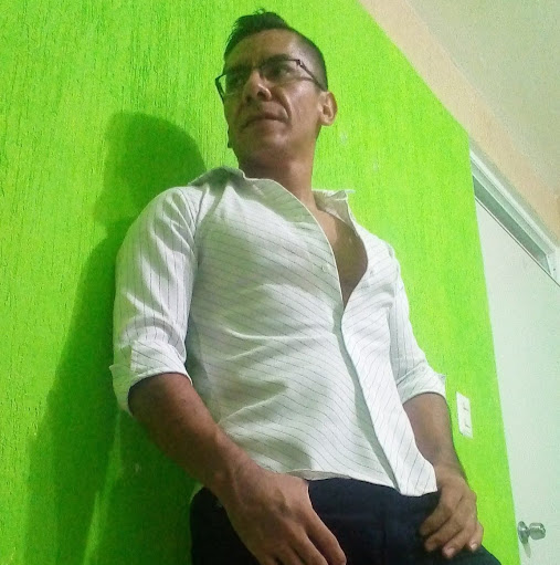 Ismael Alvarez Photo 12