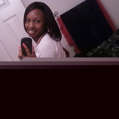 Evelyn Clark Photo 25