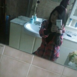 Sara Caputo Photo 16