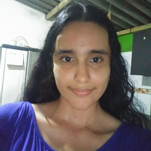Adriana Saavedra Photo 28