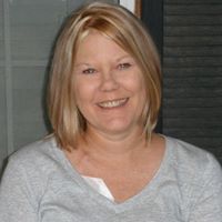 Lisa Black Photo 29