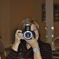 Liz Mccarthy Photo 28