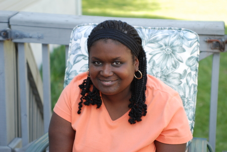 Renee Edwards Photo 25