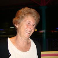 Julia Courtney Photo 27