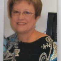 Kristine Harvey Photo 9