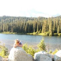 Julia Gorman Photo 9