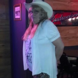 Carol Calhoun Photo 13