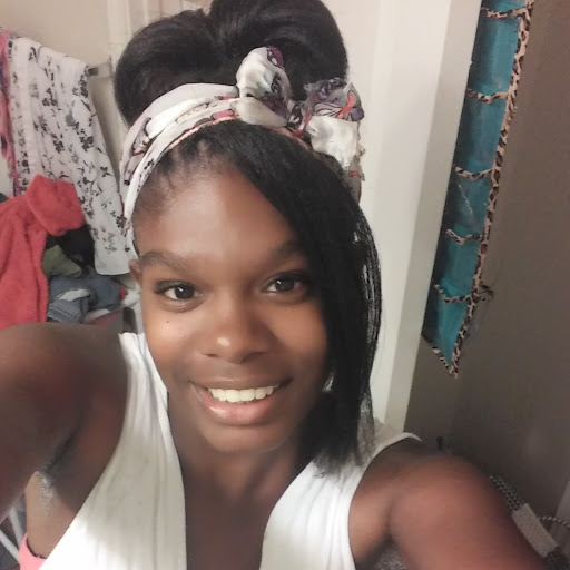 Estella Johnson Photo 13