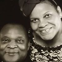 Angela Sommers Photo 23