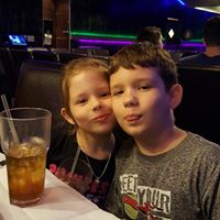 Bethany Lewis Photo 6