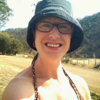 Elizabeth Sheridan Photo 11