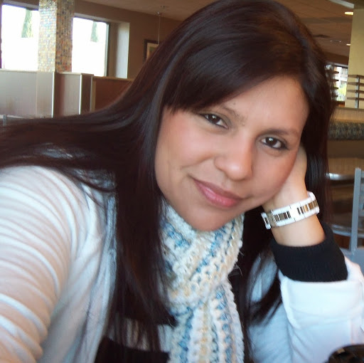 Cristina Cardona Photo 32