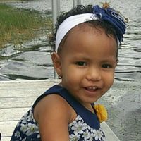 Cynthia Rosado Photo 19