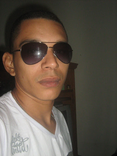 Carlos Pierre Photo 28