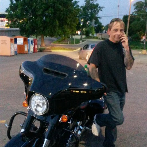 Paul Fields Photo 23