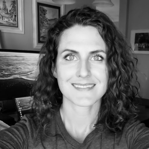 Regina Gutierrez Photo 19