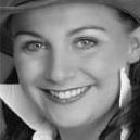 Paula Browne Photo 15