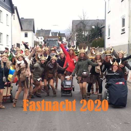 Lisa Steffen Photo 32