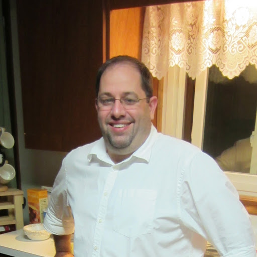Robert Alden Photo 35