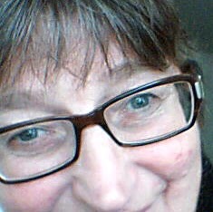 Christine Hayes Photo 9
