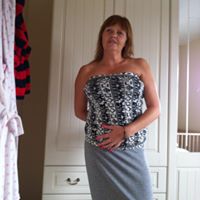 Debbie Little Photo 22
