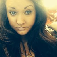 Danielle Delong Photo 31