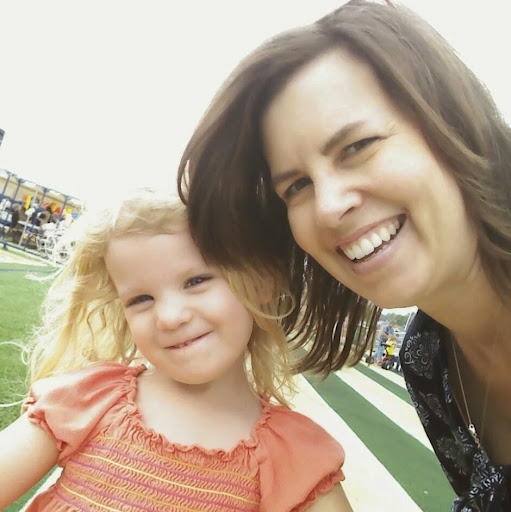 Beth Parsons Photo 20