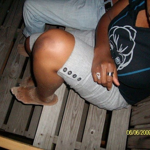 Candace Jones Photo 10