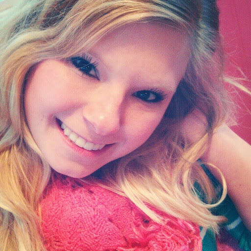 Andrea Yoder Photo 14