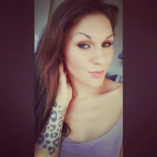 Jenny Farrell Photo 13