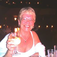 Christine Pickup Photo 5